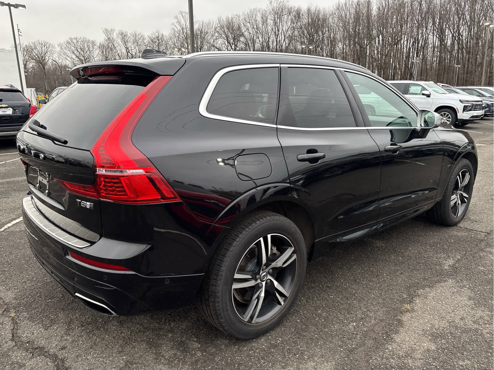 Used 2019 Volvo XC60 T8 R-Design w/ Advanced Package AWD/4WD image 7