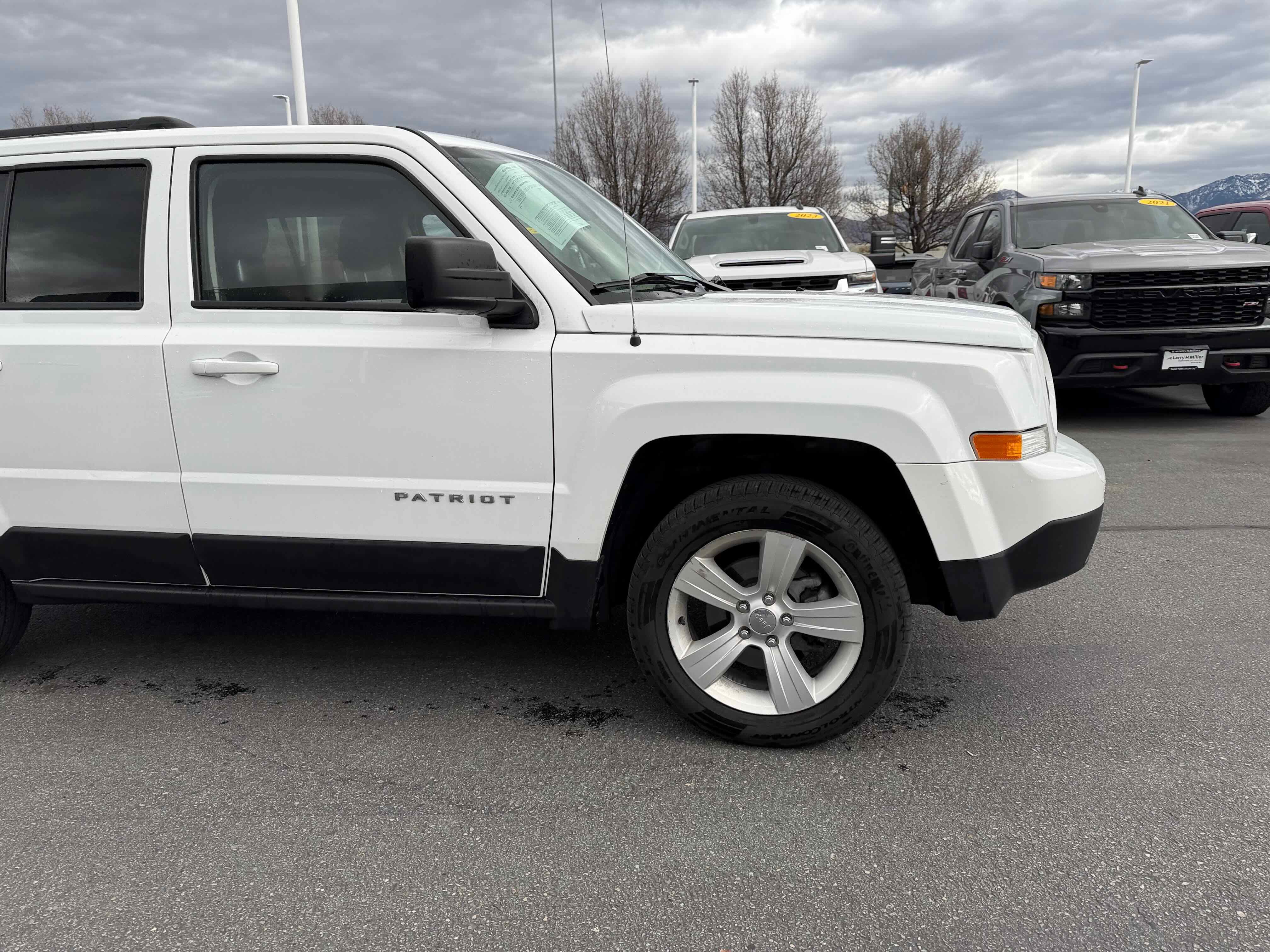 Used 2016 Jeep Patriot Latitude w/ Trailer Tow Prep Group image 10