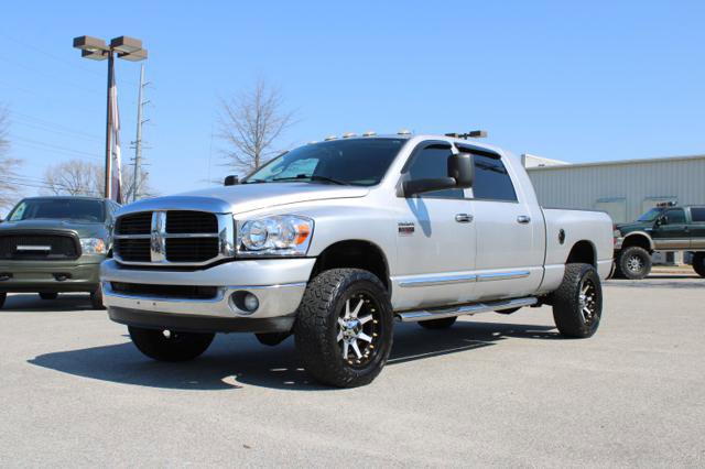 Used 2009 Dodge Ram 2500 Truck SLT AWD/4WD image 1