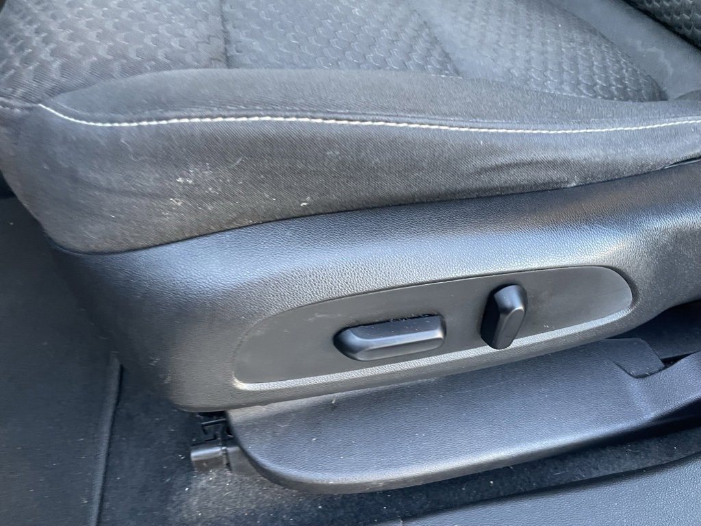 Used 2017 GMC Acadia SLE image 19