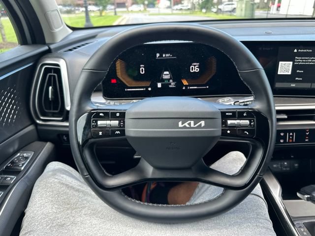 New 2026 Kia Sorento LX FWD image 37