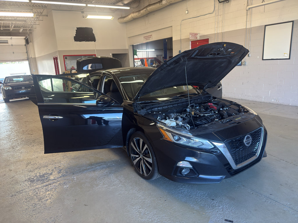 Used 2021 Nissan Altima 2.5 Platinum AWD/4WD image 9
