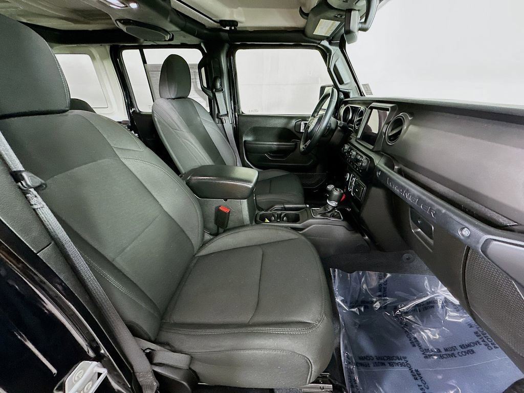 Certified 2021 Jeep Wrangler Unlimited Sport image 39