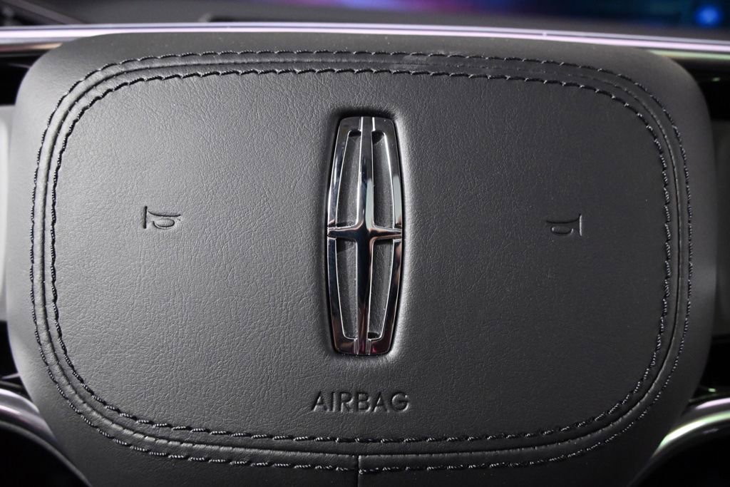 New 2026 Lincoln Nautilus Premier w/ Equipment Group 102A image 33