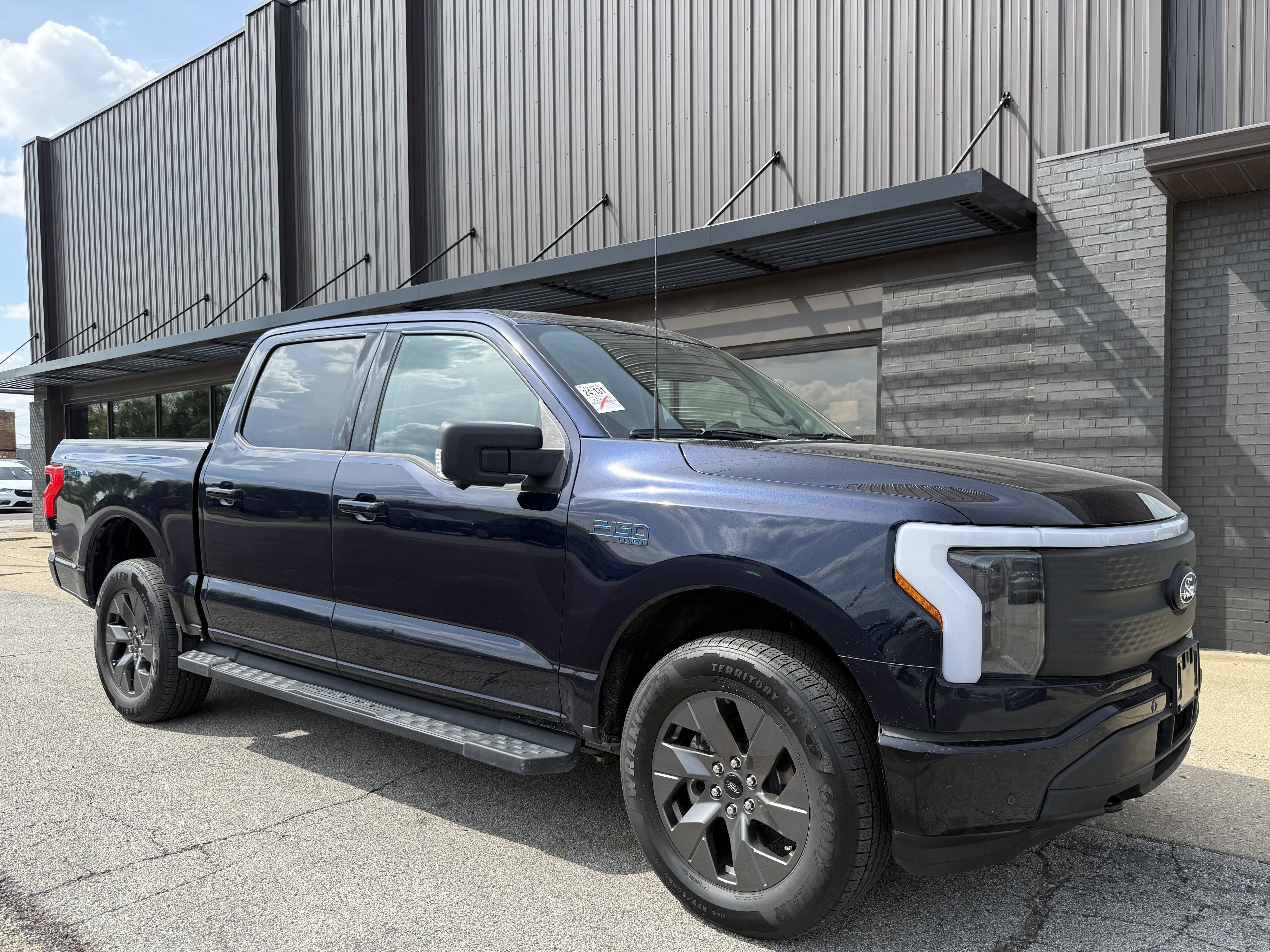 Used 2024 Ford F150 Lightning Flash w/ Max Trailer Tow Package AWD/4WD image 3