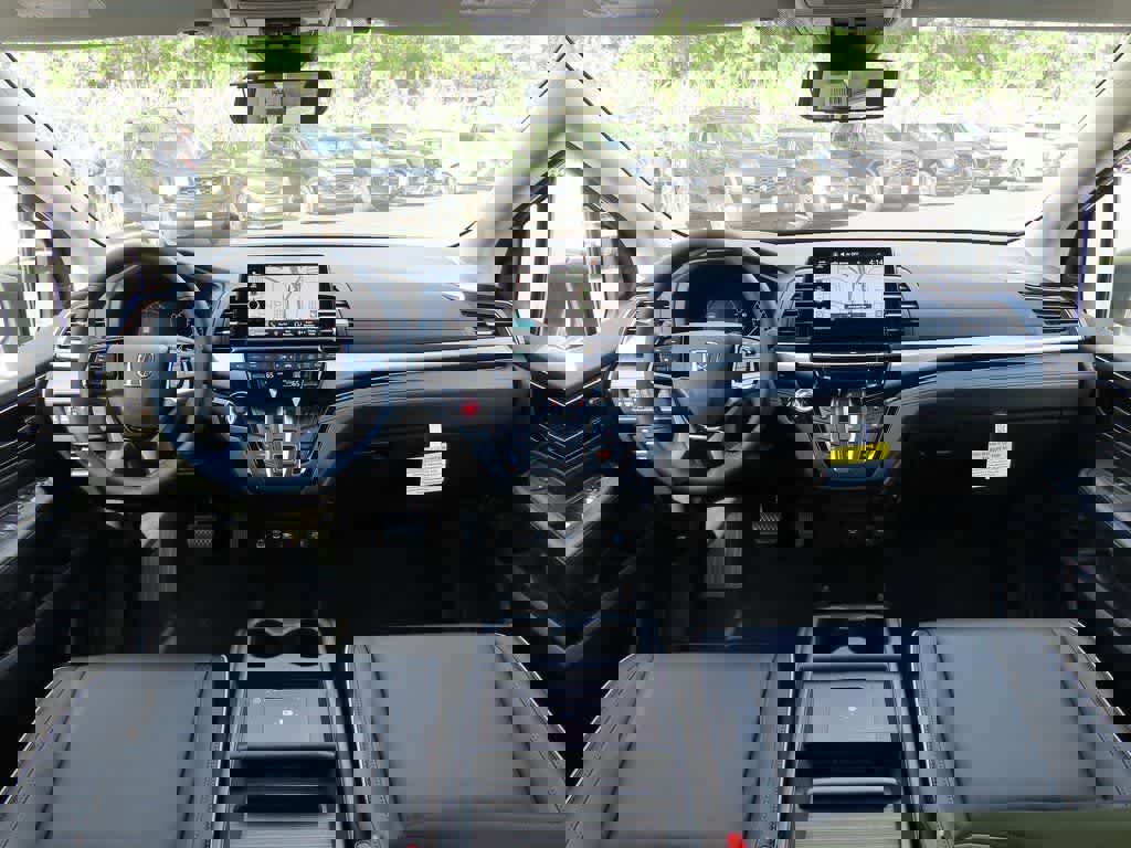 New 2026 Honda Odyssey Touring image 20