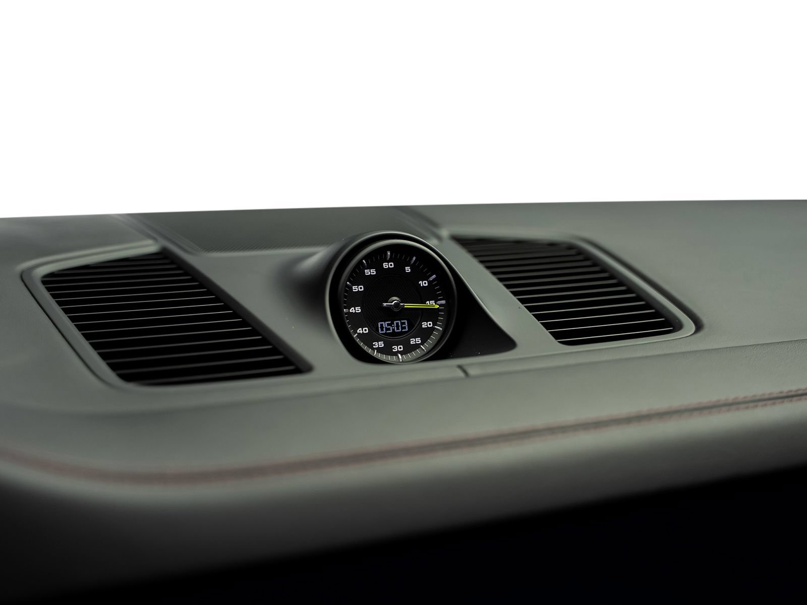 Used 2022 Porsche Cayenne Turbo S AWD/4WD image 47