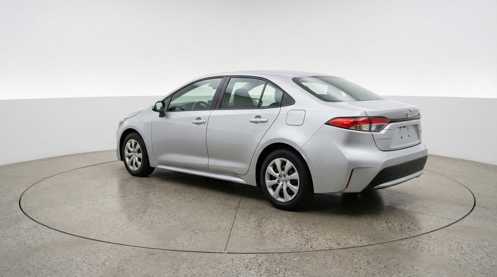 Used 2025 Toyota Corolla LE FWD image 6