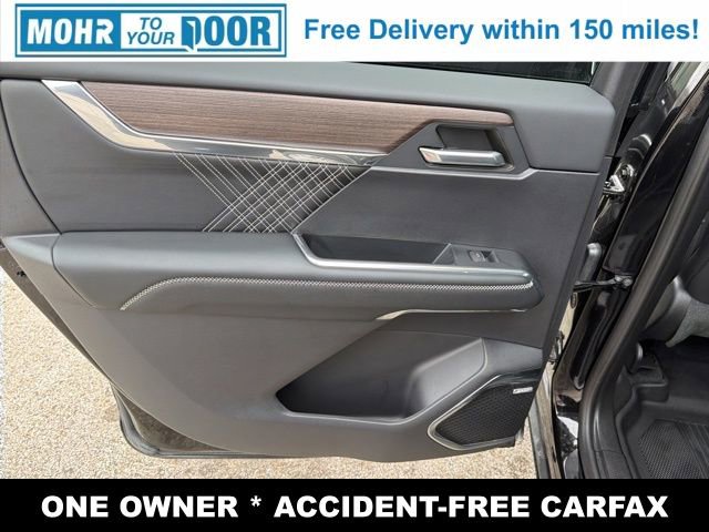 Used 2024 GMC Acadia Denali w/ Super Cruise Package image 29