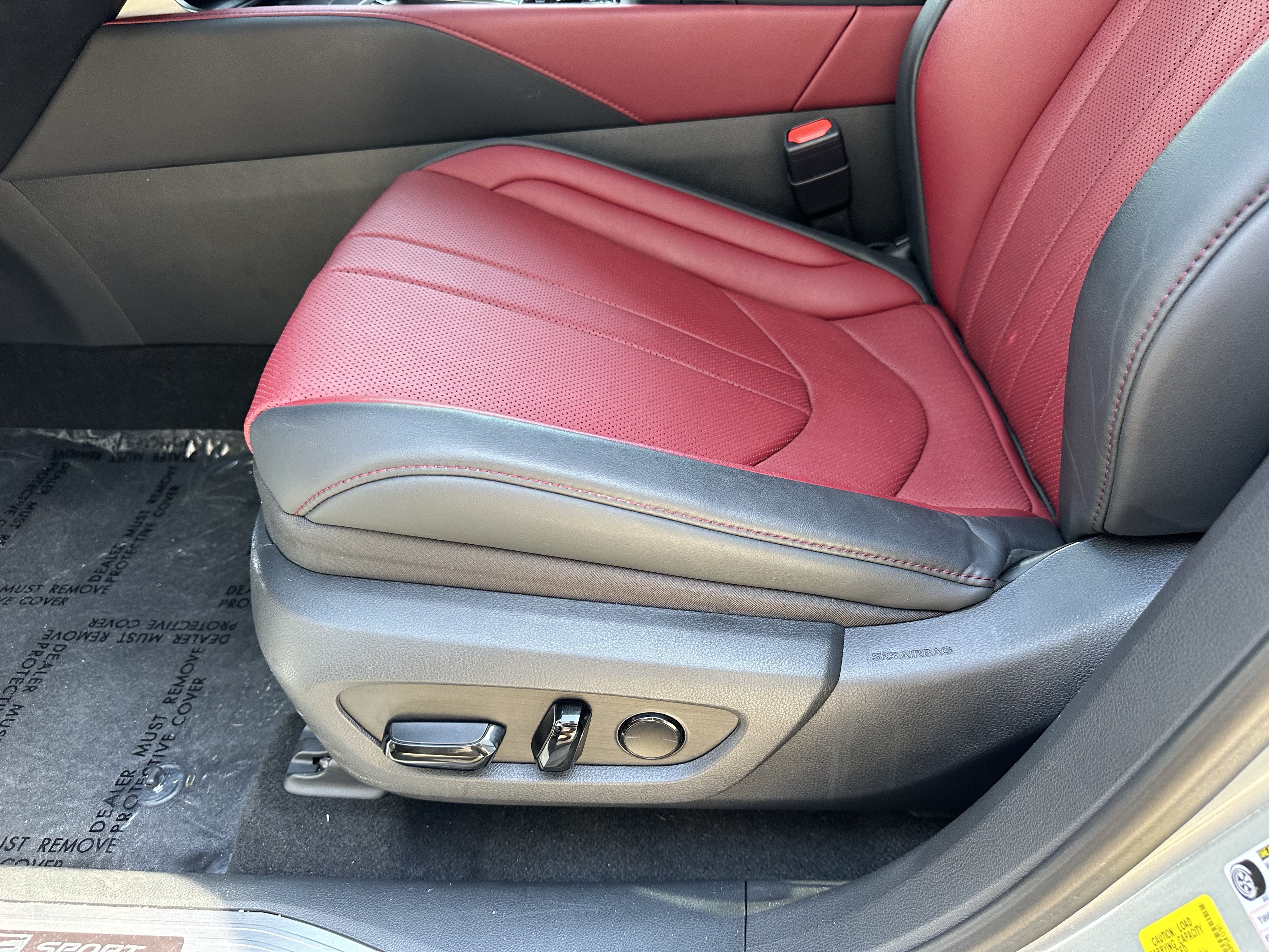 Used 2023 Lexus RX 350 F Sport w/ Accessory Package (Z1) AWD/4WD image 19