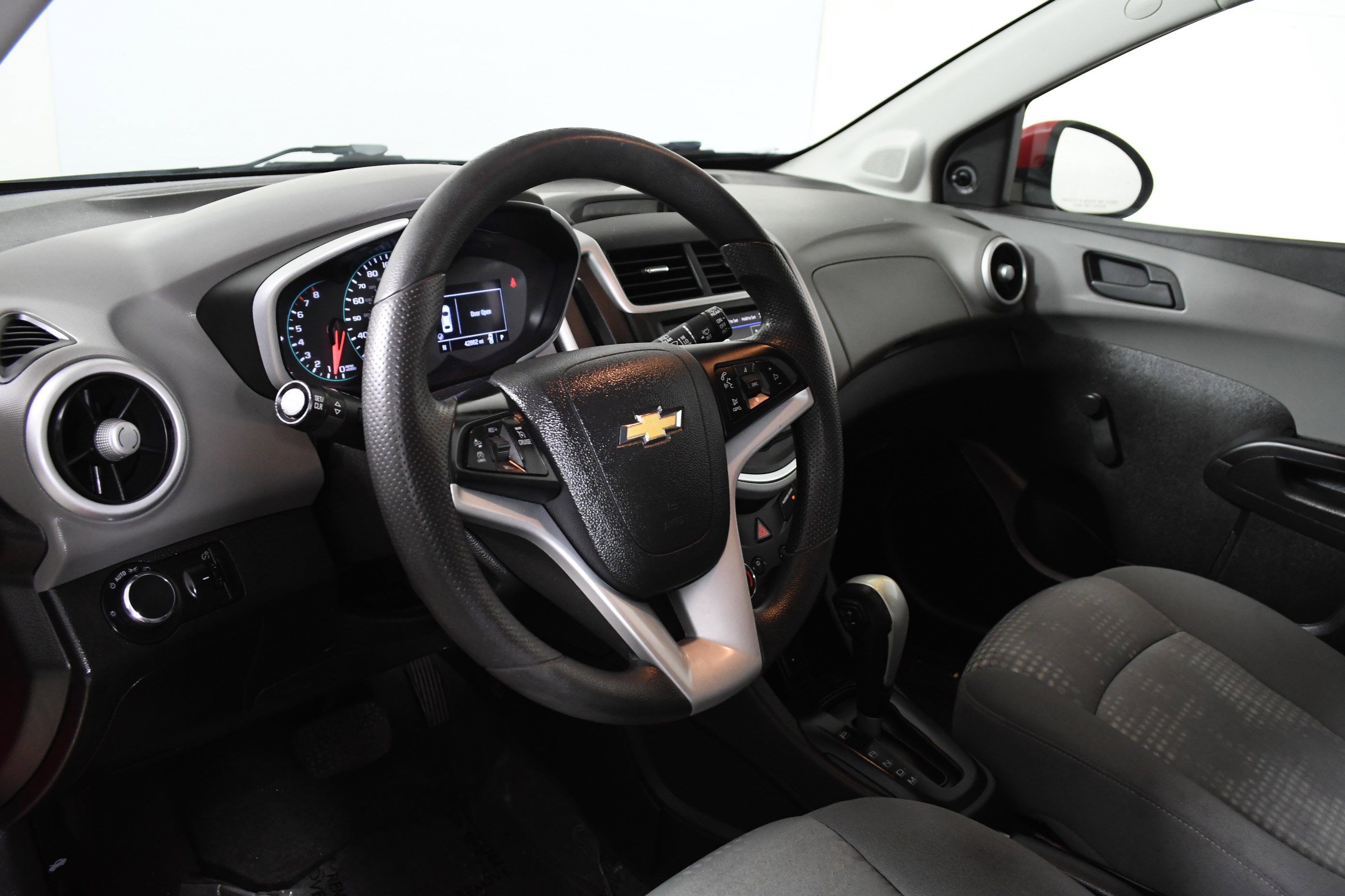 Used 2020 Chevrolet Sonic LT image 20