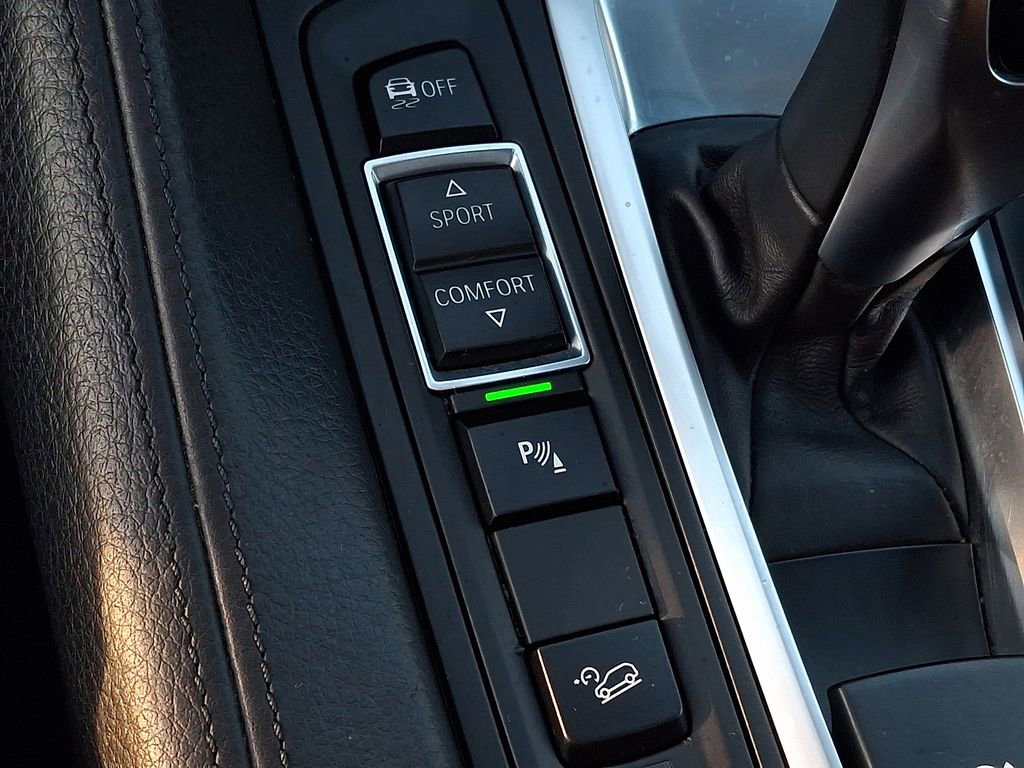 Used 2015 BMW X6 xDrive35i image 21