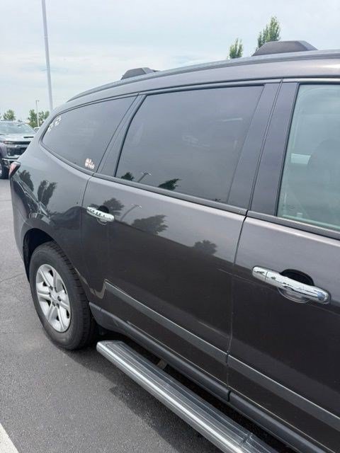 Used 2016 Chevrolet Traverse LS w/ LPO, 'HIT The Road' Package AWD/4WD image 4