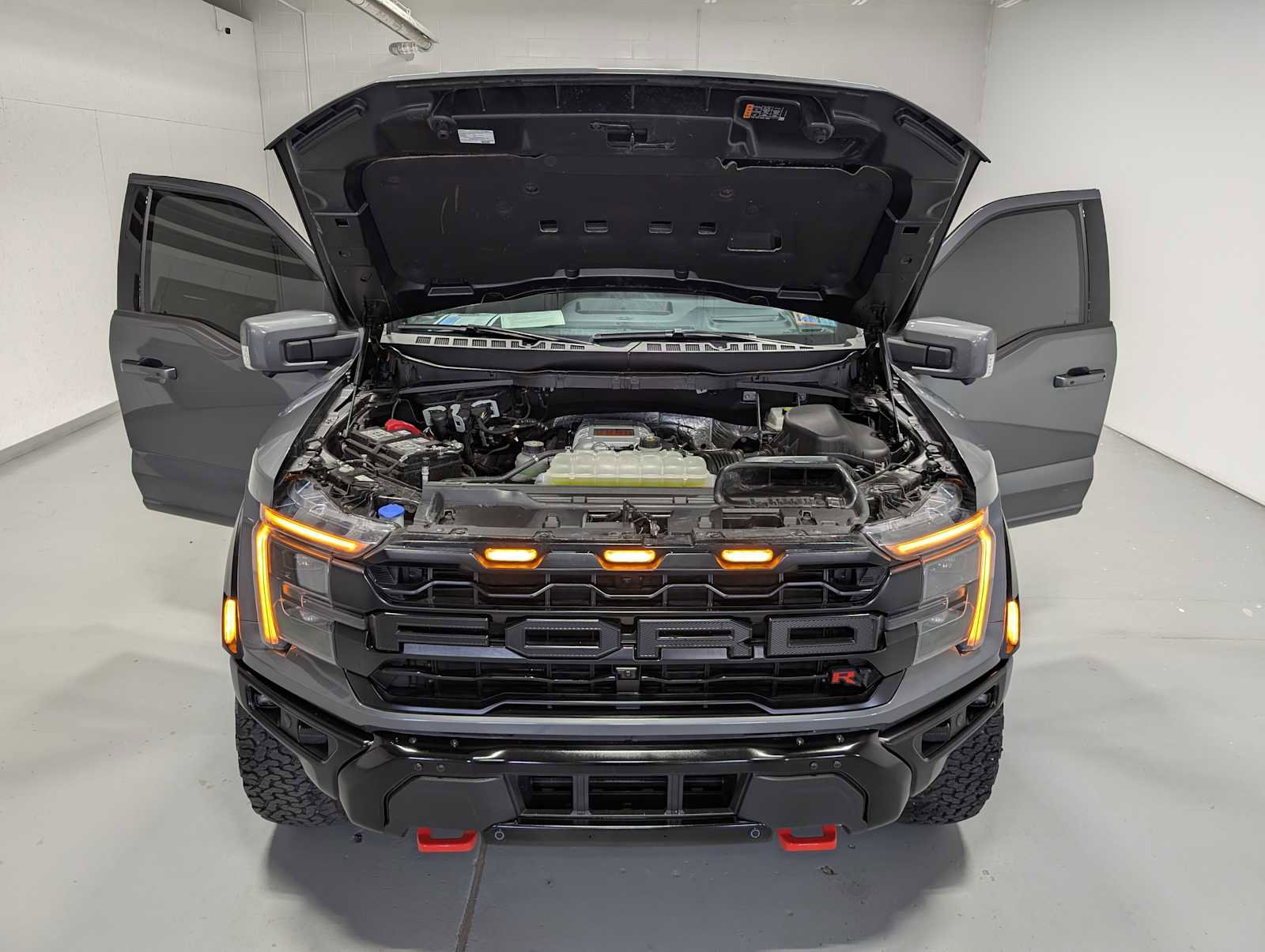 Used 2025 Ford F150 Raptor w/ Equipment Group 803A Raptor R image 15