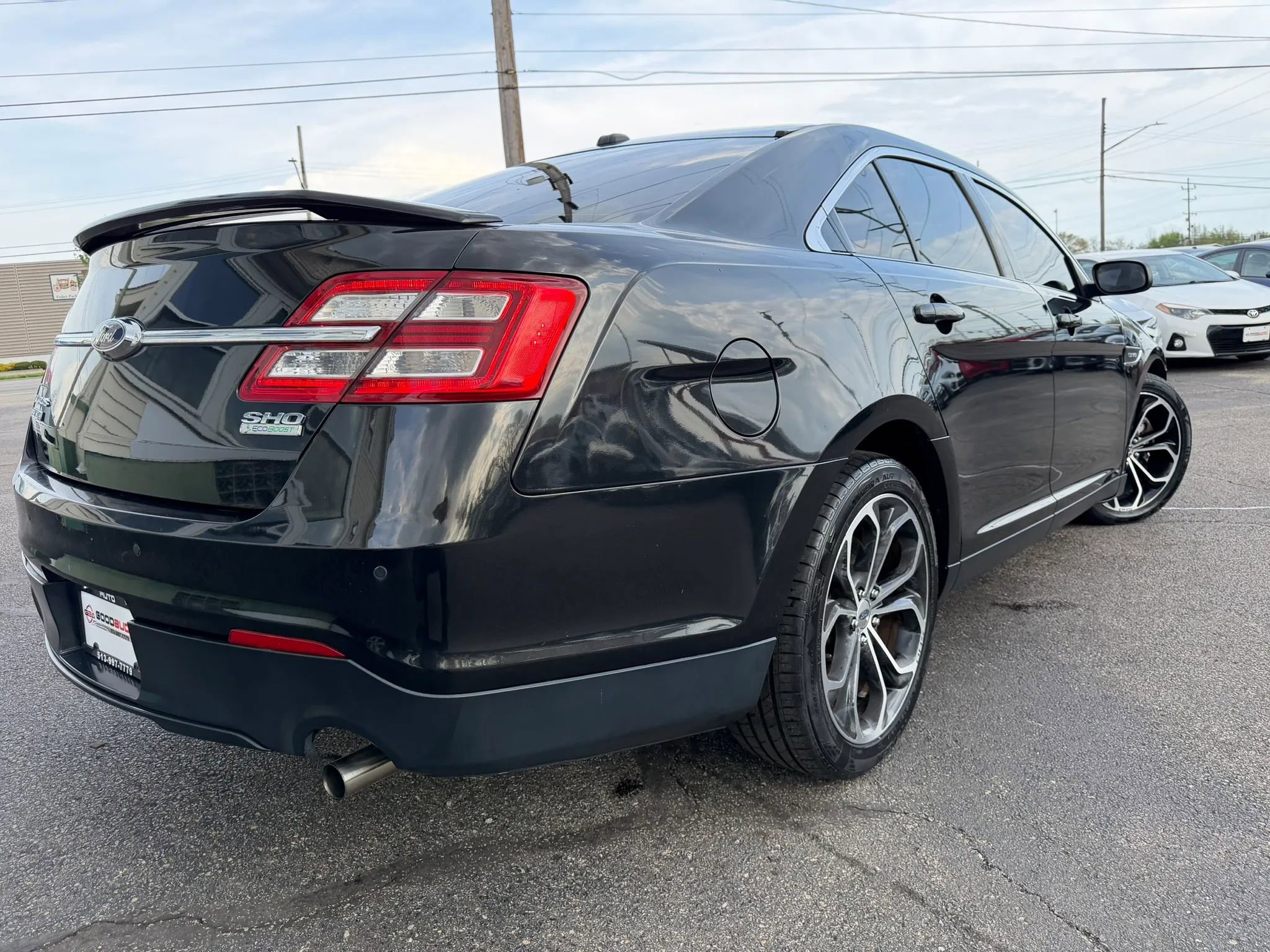 Used 2015 Ford Taurus SHO w/ Equipment Group 401A image 14