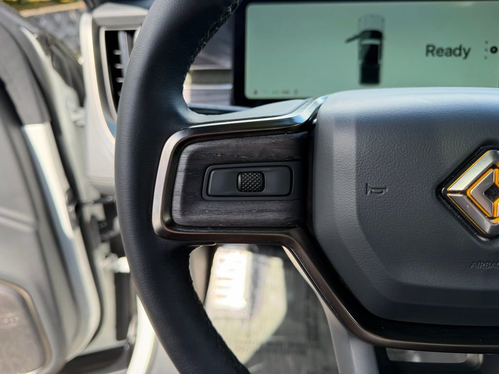 Used 2024 Rivian R1T Adventure image 16