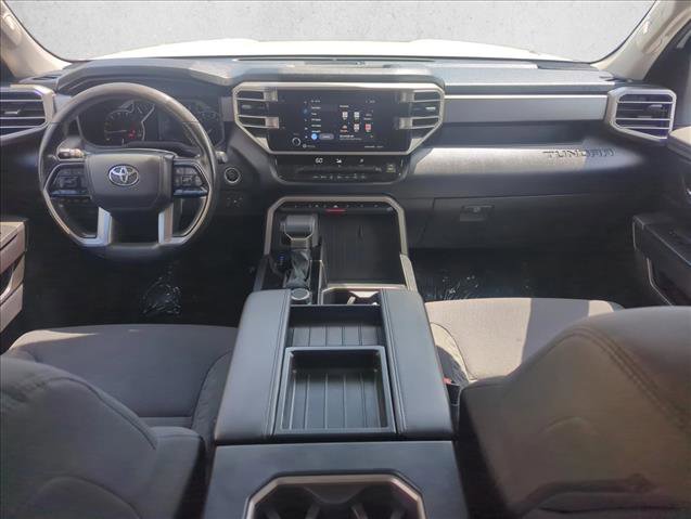 Used 2022 Toyota Tundra SR5 w/ SR5 Convenience Package AWD/4WD image 20