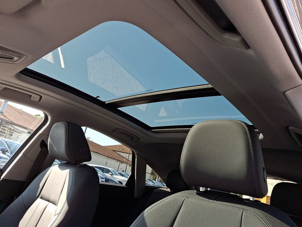 Certified 2025 Audi Q5 Premium w/ Convenience Package AWD/4WD image 15