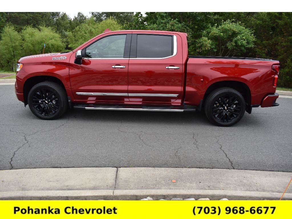 Used 2024 Chevrolet Silverado 1500 High Country w/ Technology Package AWD/4WD image 4