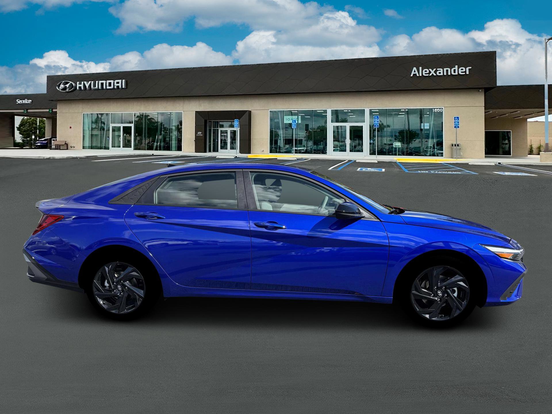 New 2026 Hyundai Elantra Sport FWD image 9