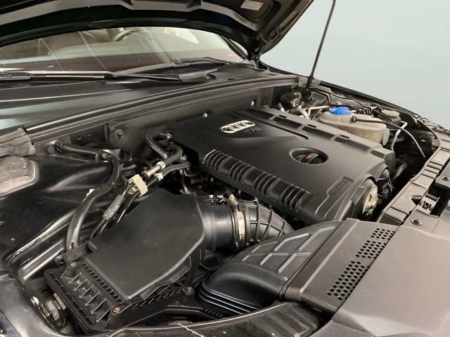 Used 2010 Audi A4 2.0T Premium FWD image 33