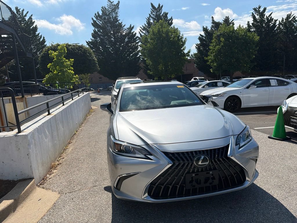 Certified 2025 Lexus ES 350 w/ Premium Package FWD image 7