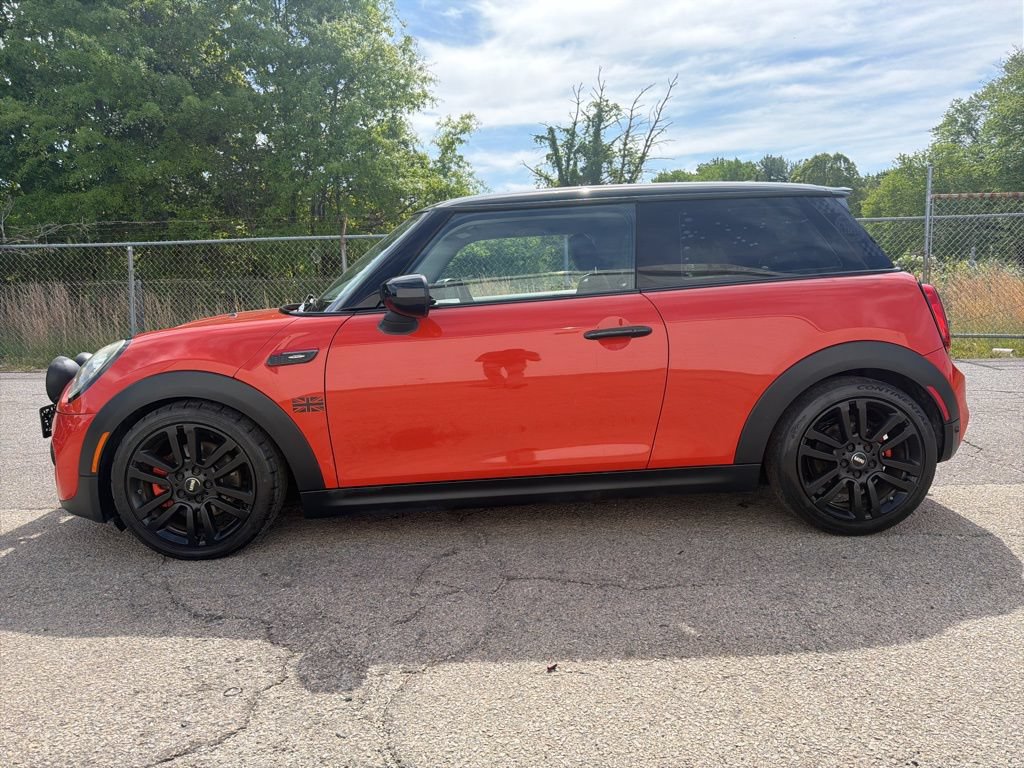 Used 2020 MINI Cooper S 2-Door Hardtop FWD image 5