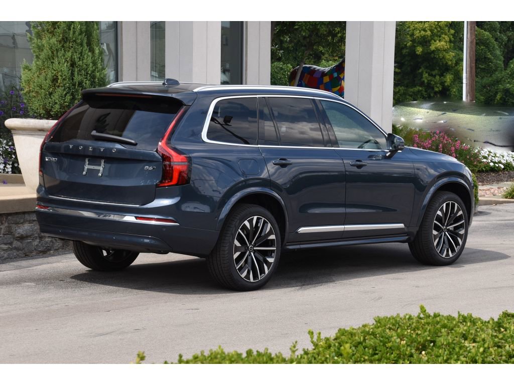 New 2026 Volvo XC90 B6 Plus w/ Protection Package Premier image 4