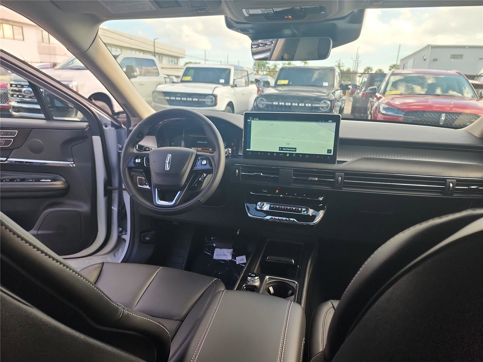 New 2026 Lincoln Corsair Premiere image 22