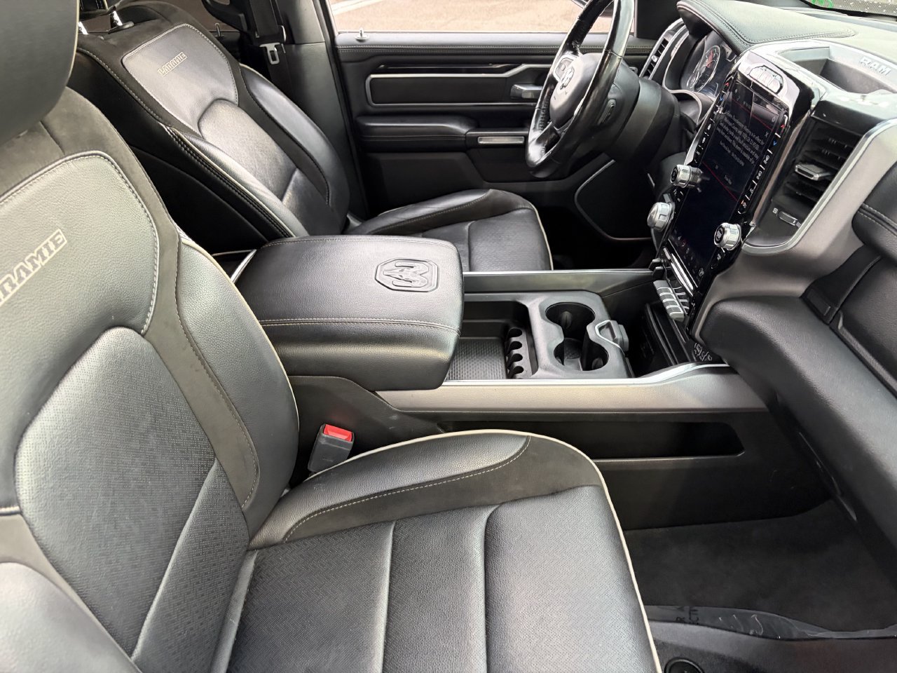 Used 2020 RAM 1500 Laramie RWD image 14