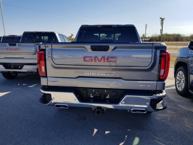 New 2026 GMC Sierra 1500 SLT image 4