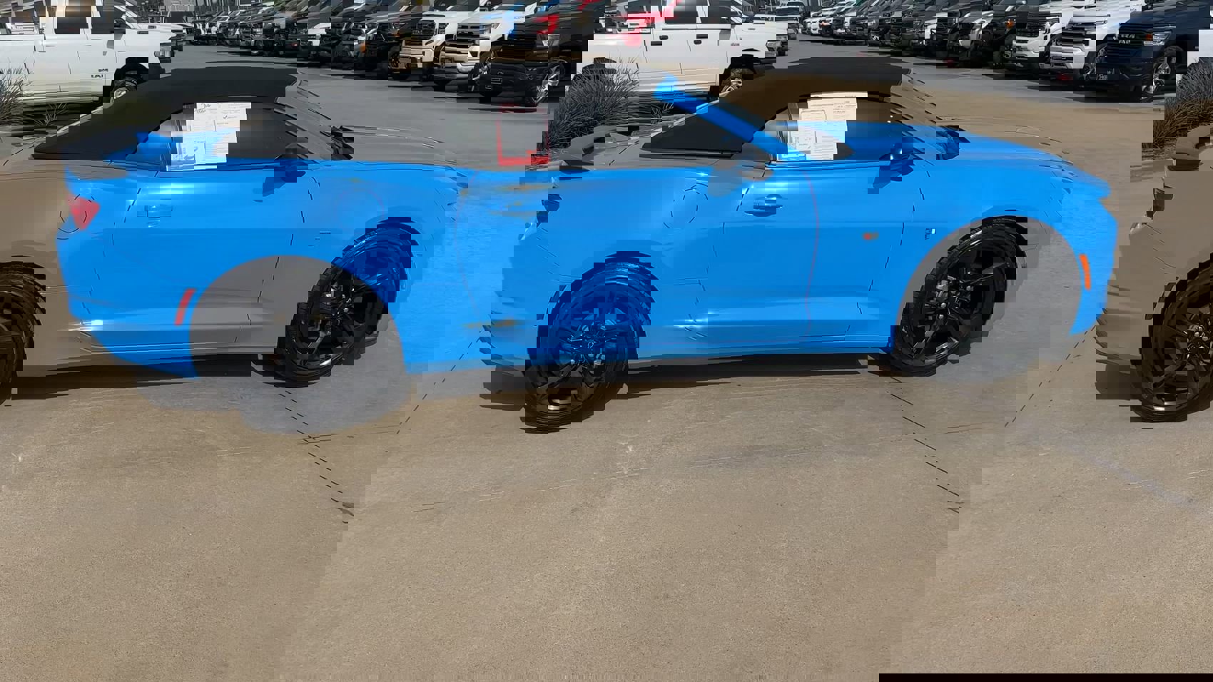 Used 2022 Chevrolet Camaro LT image 2