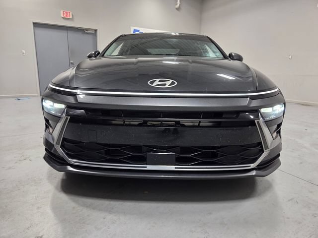 Certified 2024 Hyundai Sonata SEL FWD image 2