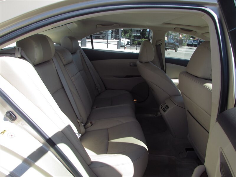 Used 2008 Lexus ES 350 FWD image 25