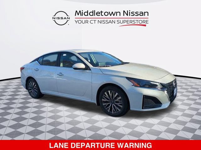 New 2025 Nissan Altima 2.5 SV w/ SV Premium Package FWD image 5