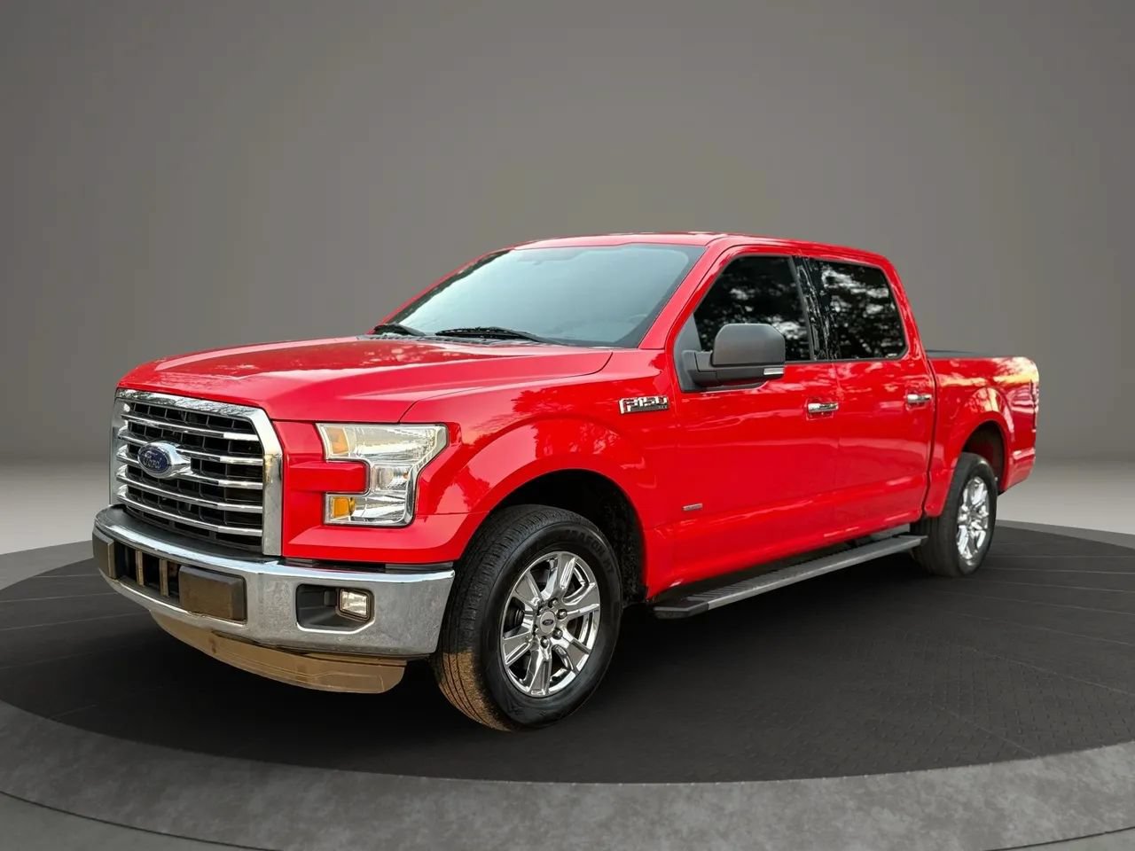 Used 2016 Ford F150 XLT w/ Equipment Group 302A Luxury RWD image 1