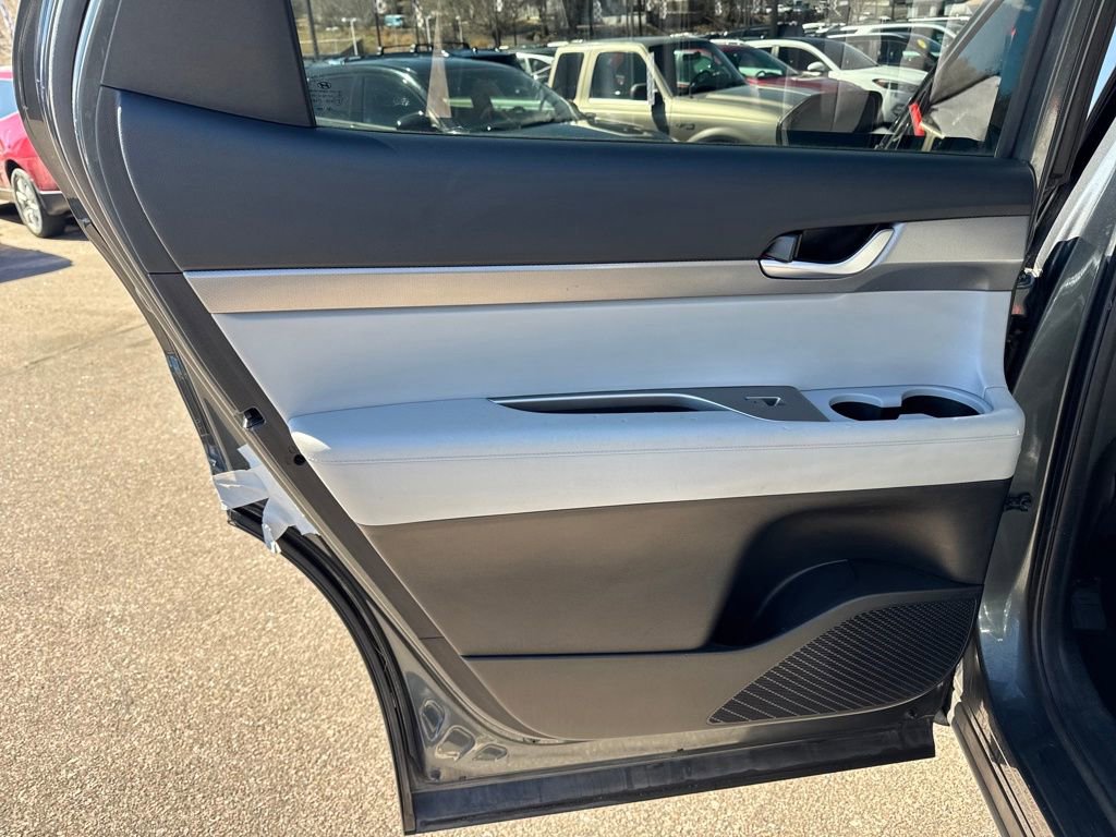 Used 2020 Hyundai Palisade SE AWD/4WD image 26
