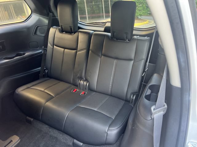 Used 2015 Nissan Pathfinder Platinum w/ Cargo Package AWD/4WD image 19
