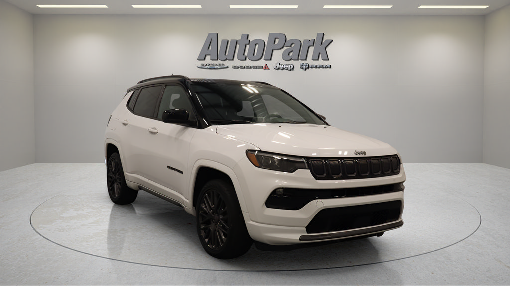 Certified 2022 Jeep Compass High Altitude AWD/4WD image 2