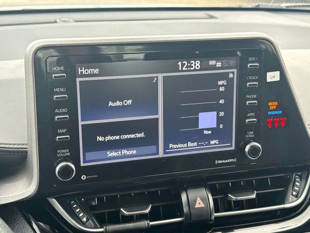 Used 2021 Toyota C-HR LE image 21