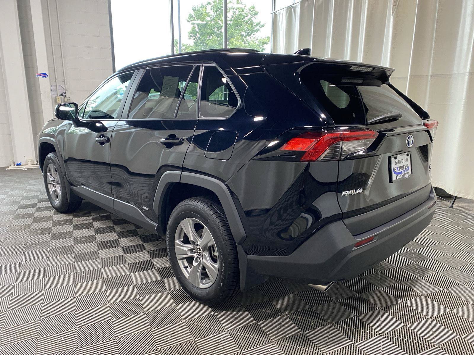 Certified 2023 Toyota RAV4 XLE w/ XLE Grade Weather Package AWD/4WD image 12