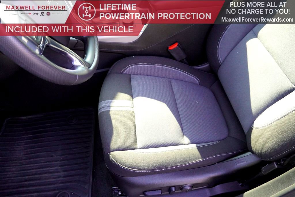 Used 2023 Chevrolet Blazer LT w/ LPO, Black Grille Bar Package image 10