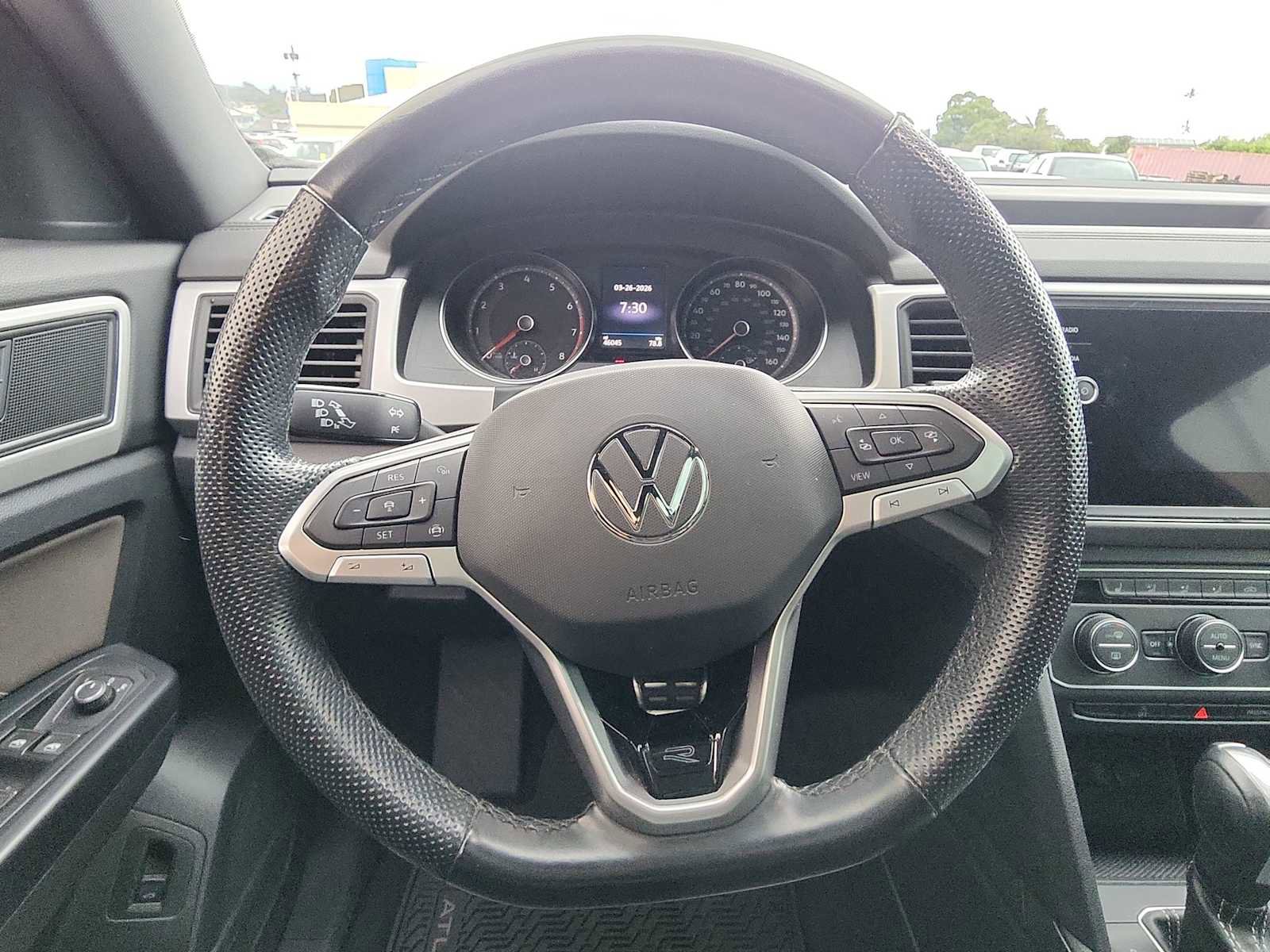 Used 2021 Volkswagen Atlas Cross Sport SE image 15