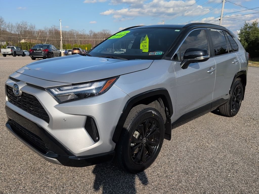 Used 2024 Toyota RAV4 XSE w/ Advanced Technology Package AWD/4WD image 2