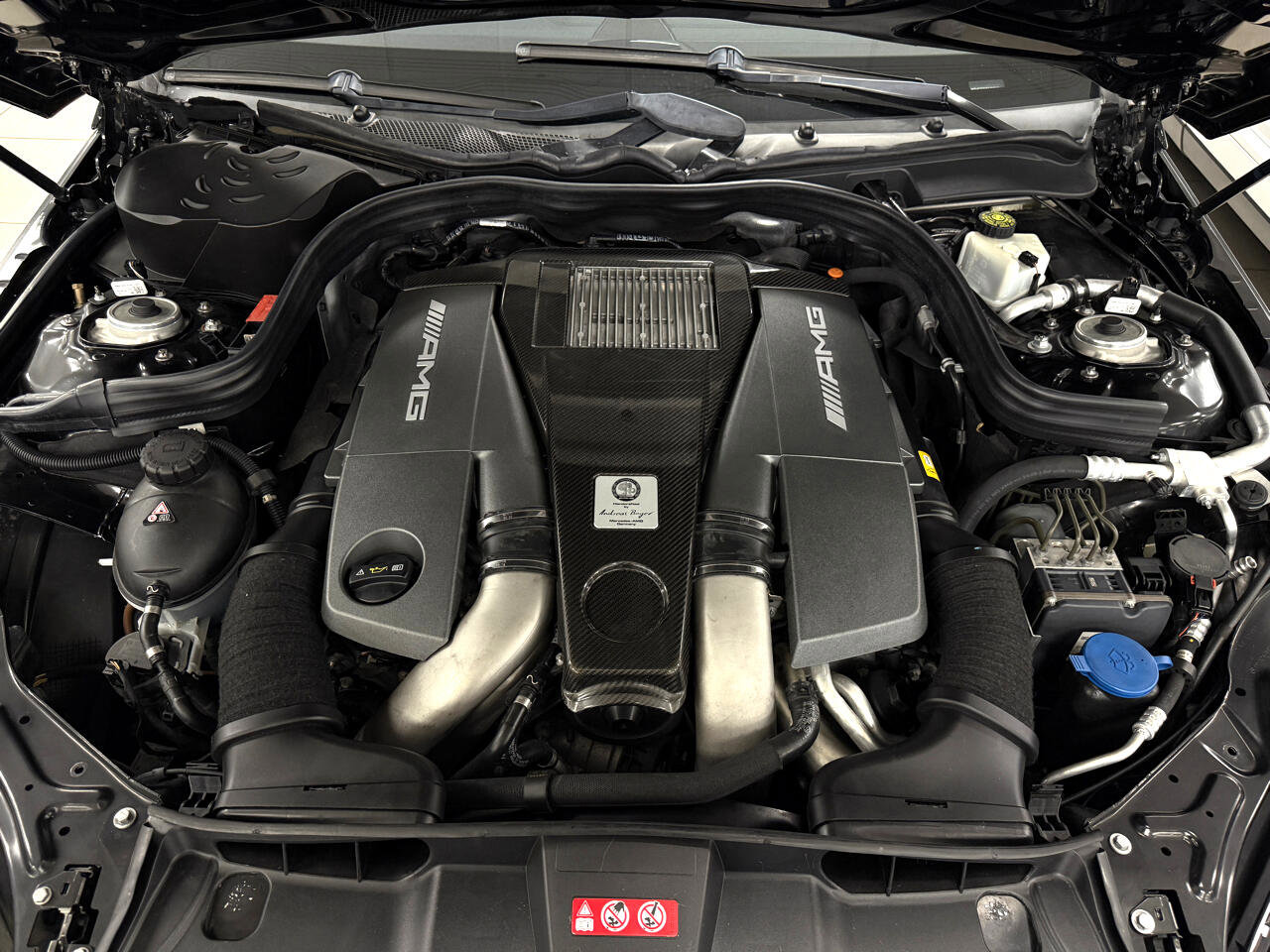 Used 2013 Mercedes-Benz E 63 AMG Sedan w/ AMG Performance Pkg image 46
