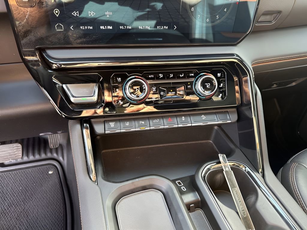 Used 2024 GMC Sierra 2500 AT4 w/ AT4 Premium Plus Package image 35