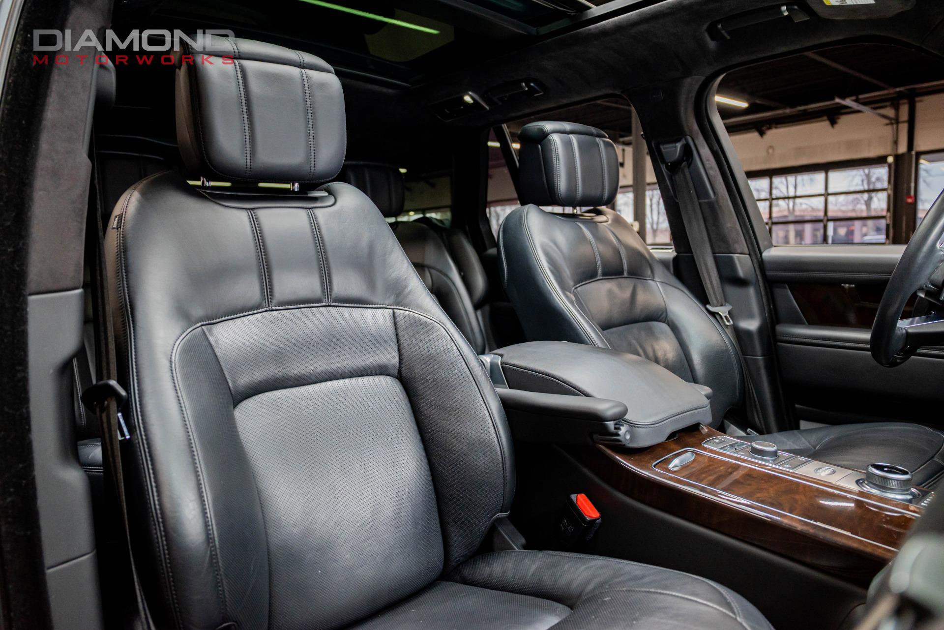 Used 2019 Land Rover Range Rover Autobiography image 17