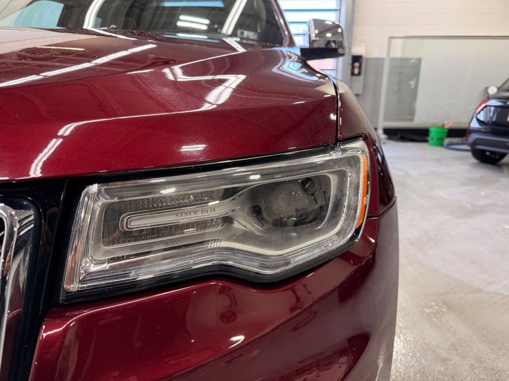 Used 2021 Jeep Grand Cherokee Overland AWD/4WD image 9