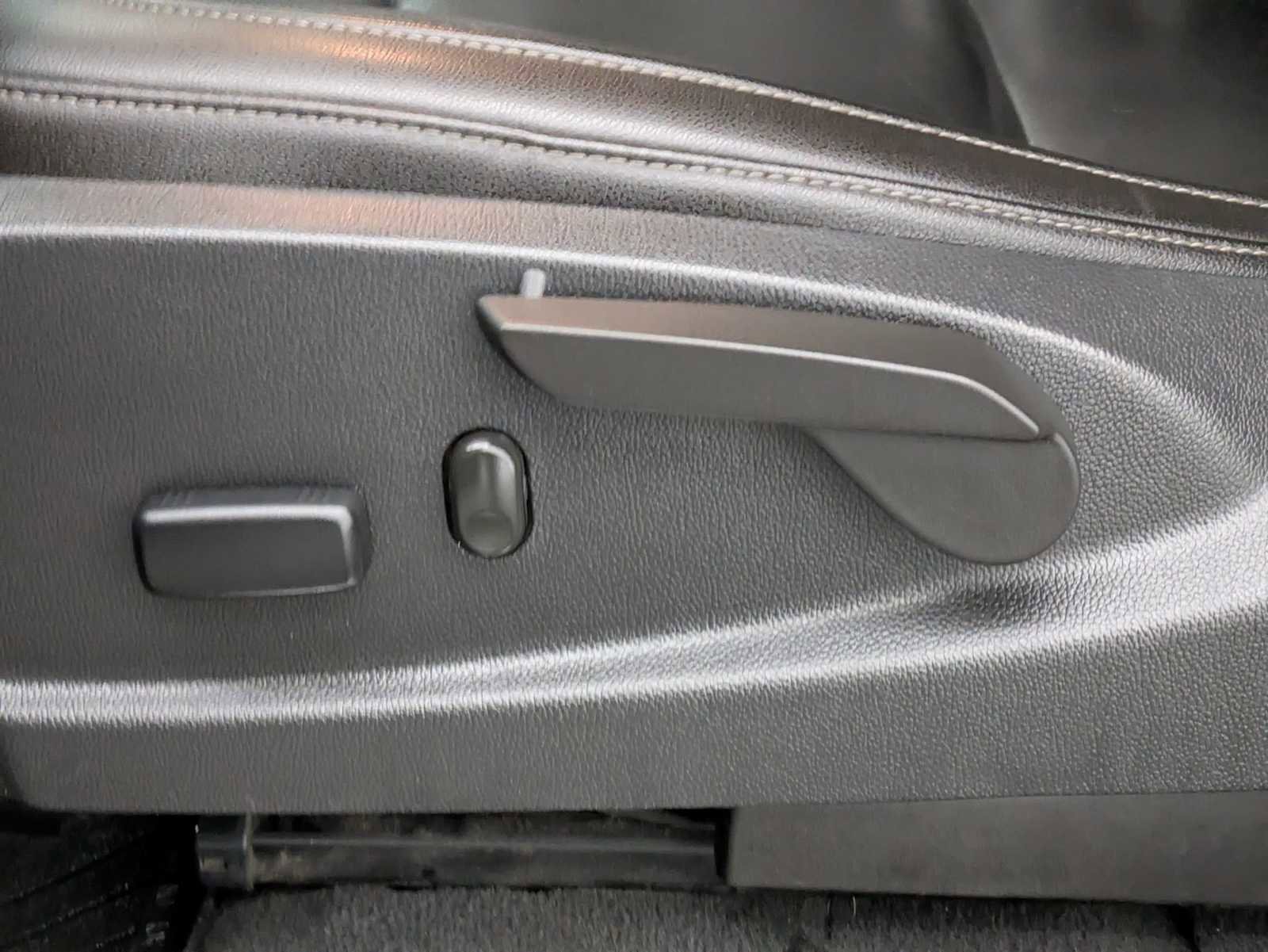 Used 2019 Chevrolet Colorado ZR2 image 20