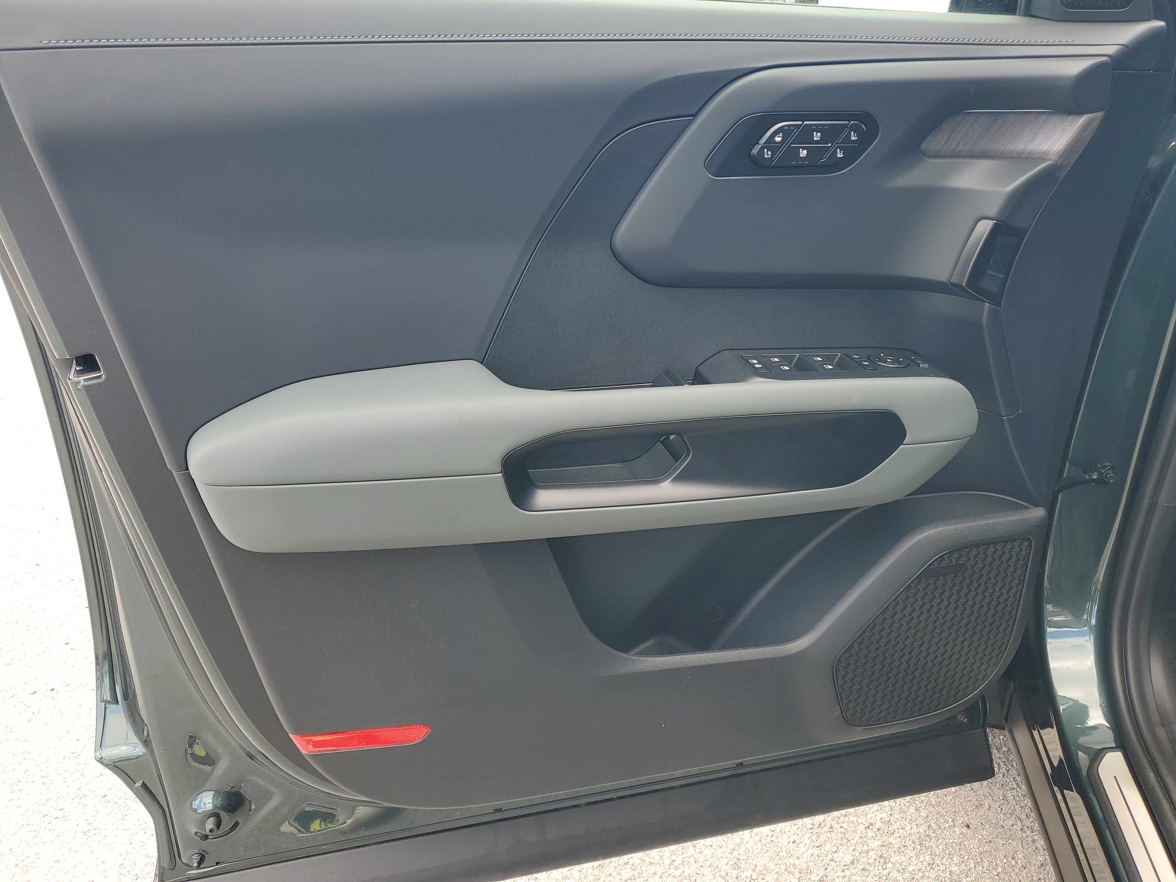 New 2027 Kia Telluride X-Line SX Prestige image 13